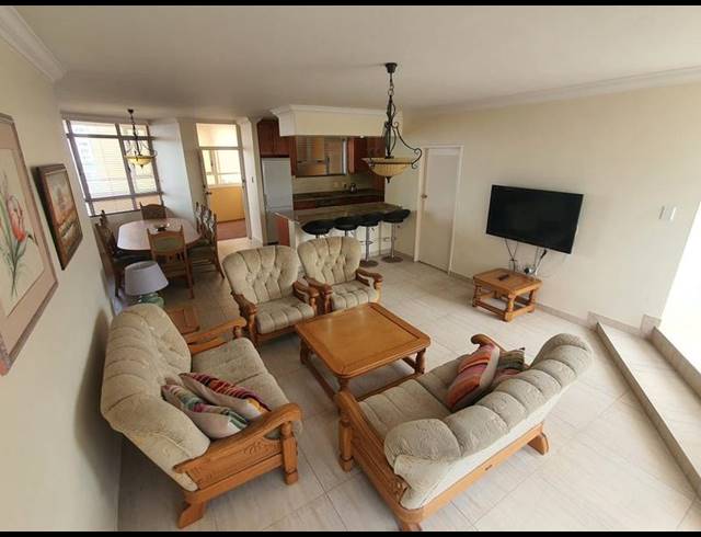 2 BEDROOM APARTMENT FOR SALE IN UMHLANGA CENTRAL
